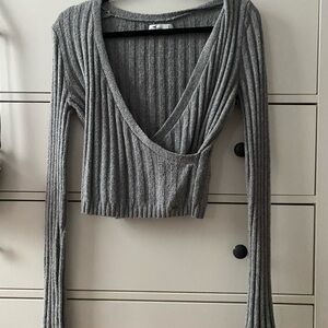Holister Gray Cropped Sweater Small Top